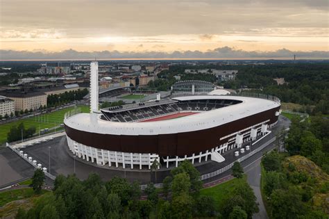 Chris Brownin Suuri Paluu Helsingin Tähtien Täyttämään Stadioniin? R&B-Legendarin Uusi Kiertue Lähestyy!